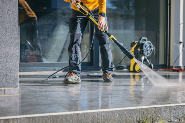 Best Pool Deck Cleaning  in Marin City, CA
